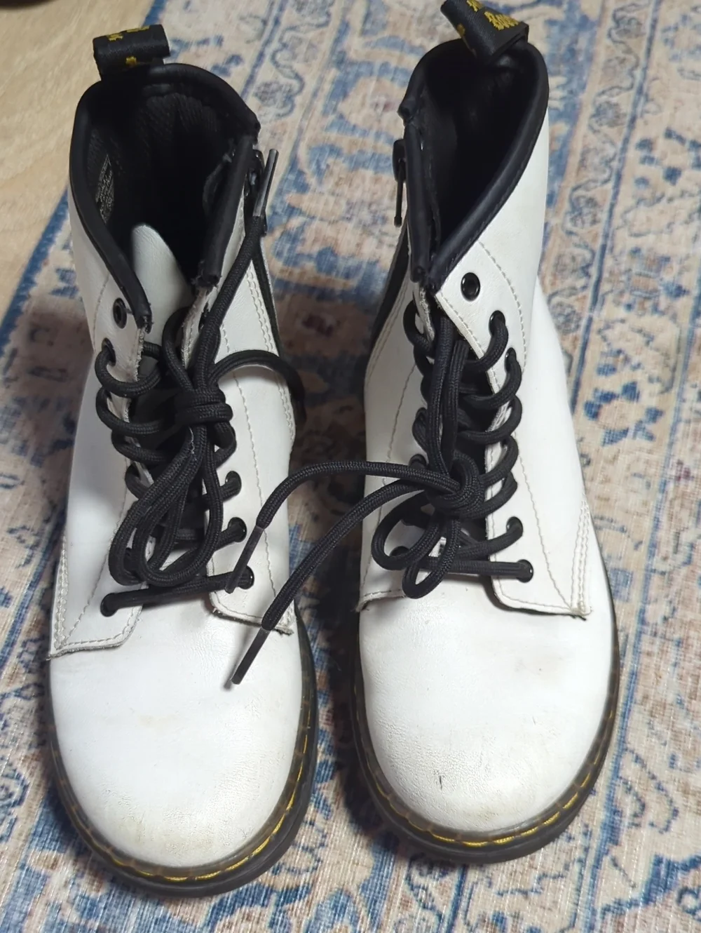 Dr Marten Zavala Little Girl Lace Up Zip Up Boots Booties Size 2 White